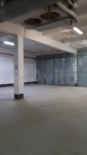 Сдам складское помещение, 1300 м²