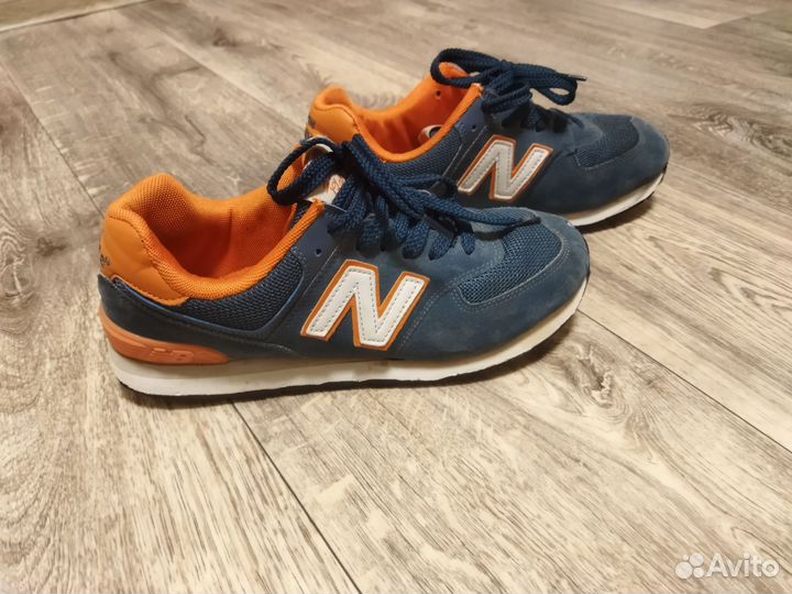 Кроссовки пакетом