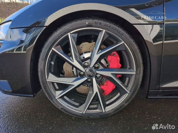 Audi R8 5.2 AMT, 2024, 990 км