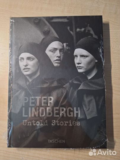 Книга Peter Lindbergh. Untold stories