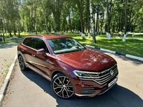 Volkswagen Touareg 3.0 AT, 2019, 52 000 км, с пробегом, цена 6 100 000 руб.