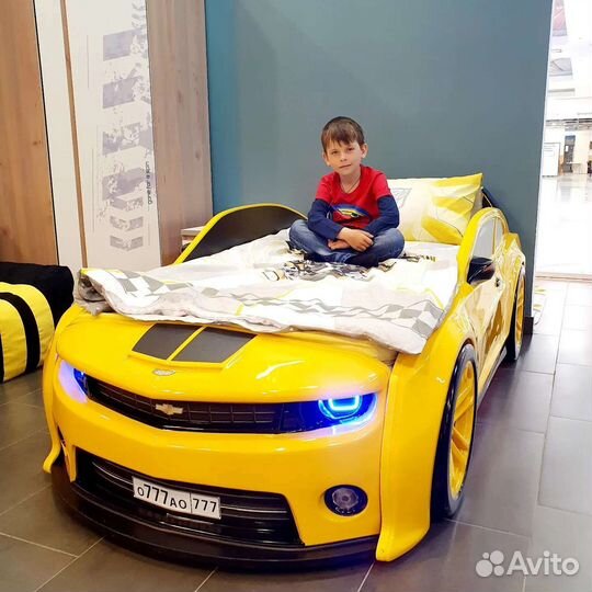 Кровать машина