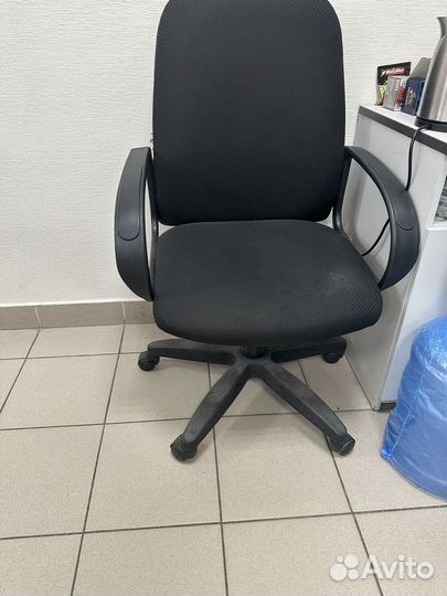 Компьютерный стул