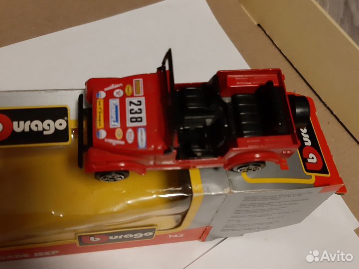 Модельная машинка