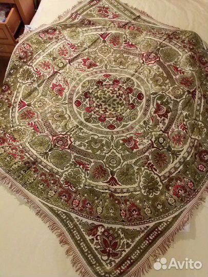 Покрывало на диван