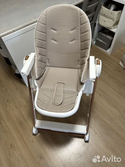 Стульчик для кормления happy baby berny v2