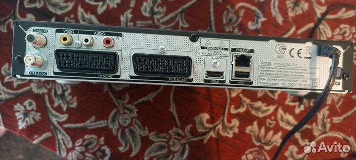 Спутниковый ресивер humax vahd-5100