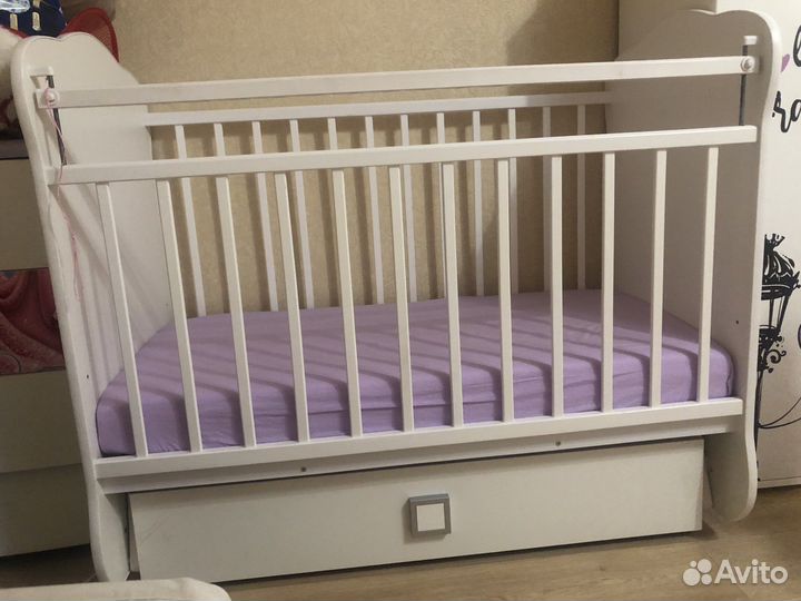 Детская кровать с матрасом