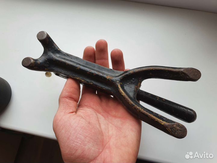 Пробкомялка чугун