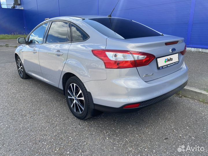 Ford Focus 1.6 МТ, 2012, 236 313 км