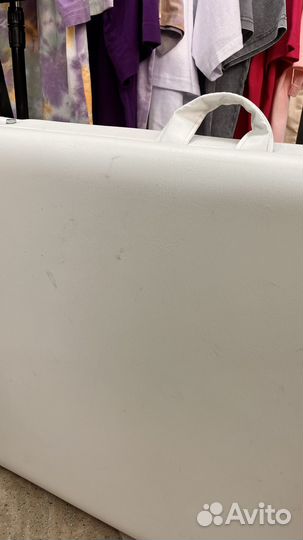 Кушетка белая