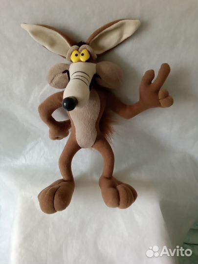 Игрушка мягкая Волк Кусик, высота прим. 25 см