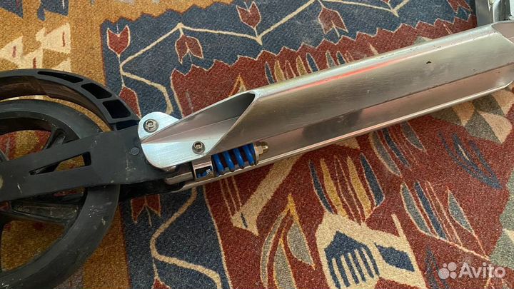 Два самоката Oxelo Town 7 200 mm с амортизаторами