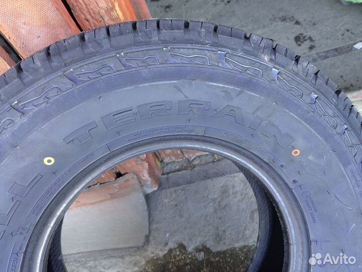 Triangle TR292 235/75 R15