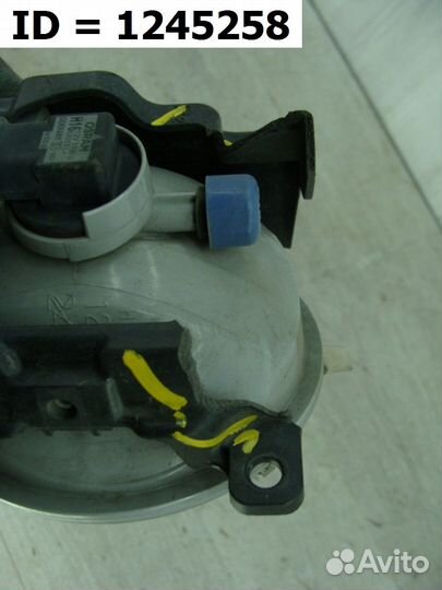 Птф передняя правая Toyota RAV4