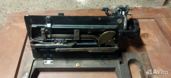 Швейная машинка 19 век германия