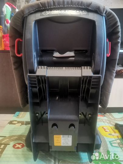 Детское автокресло maxi cosi priori