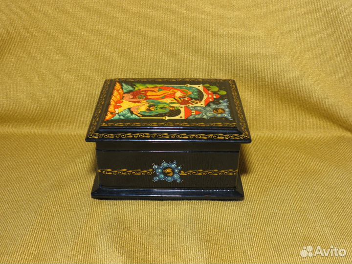 Шкатулка лаковая миниатюра Роспись