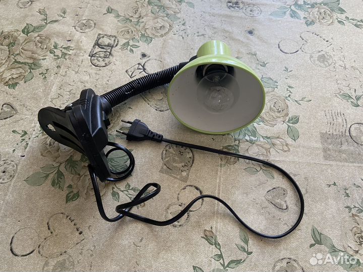 Лампа настольная