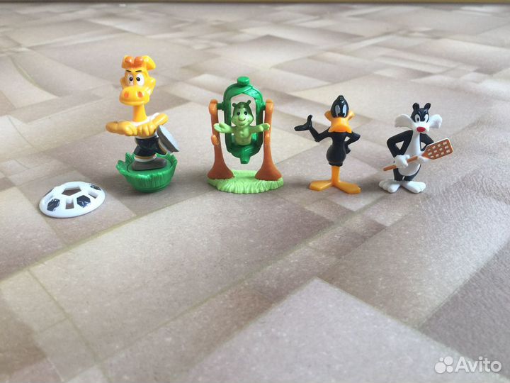 Фигурки kinder surprise