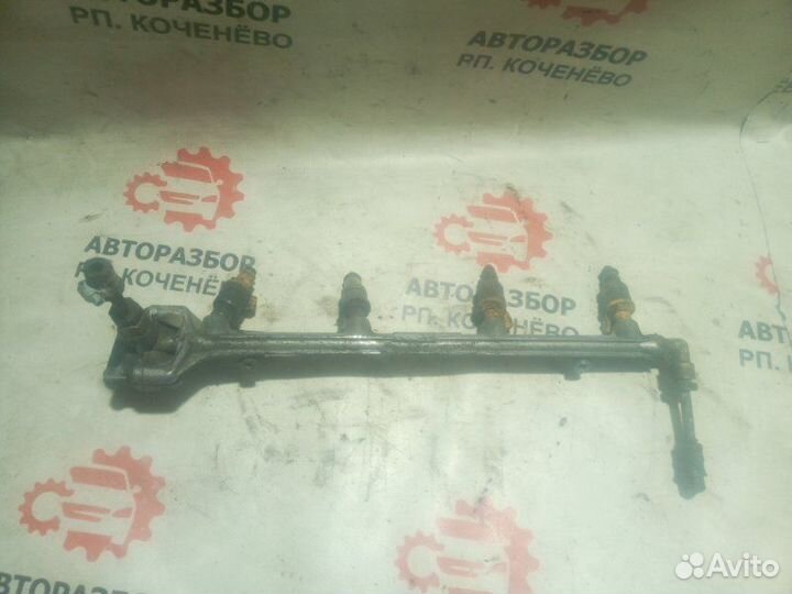 Топливная рамка с форсунками Газ 3102 40621 2007