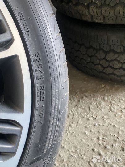 Оригинальные колеса на Range Rover Sport R22