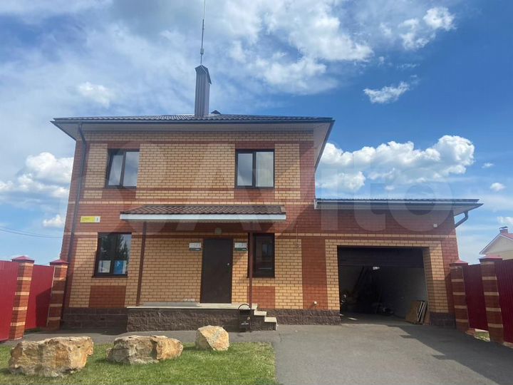 Коттедж 153 м² на участке 8 сот.