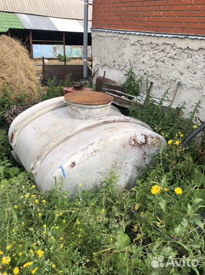 Емкость алюминиевая