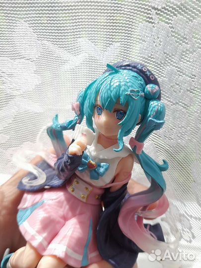 Аниме фигурка