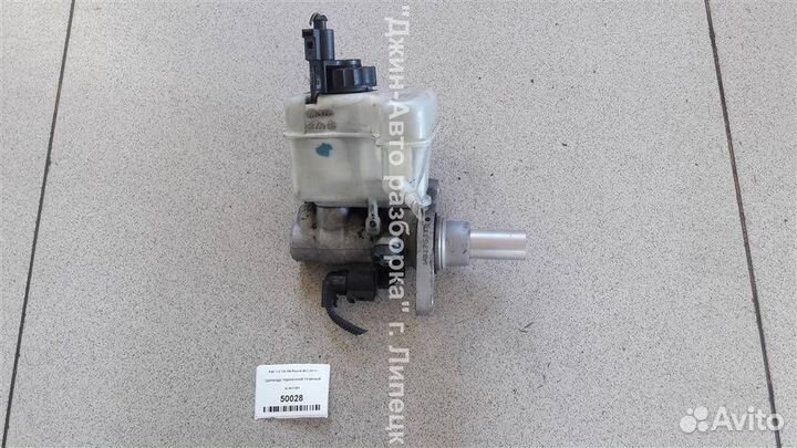 Главный тормозной цилиндр 2.0 Passat B6 B7 Tiguan