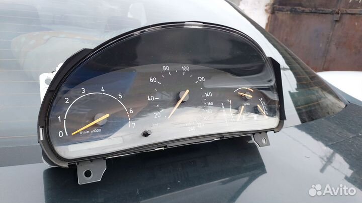 Приборная панель Saab 9-5