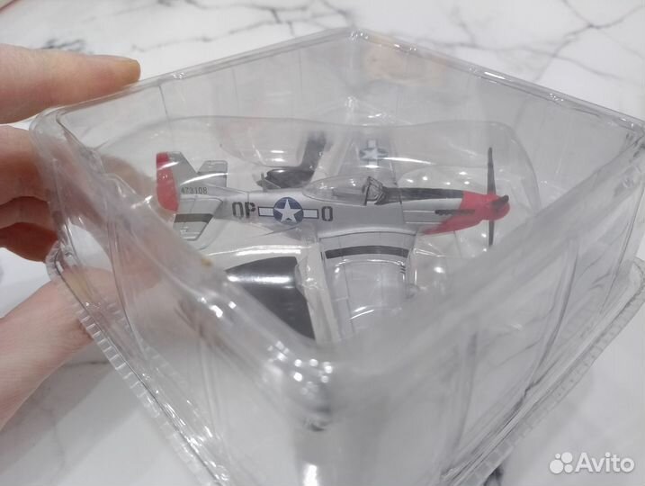 Самолет P-51 Mustang