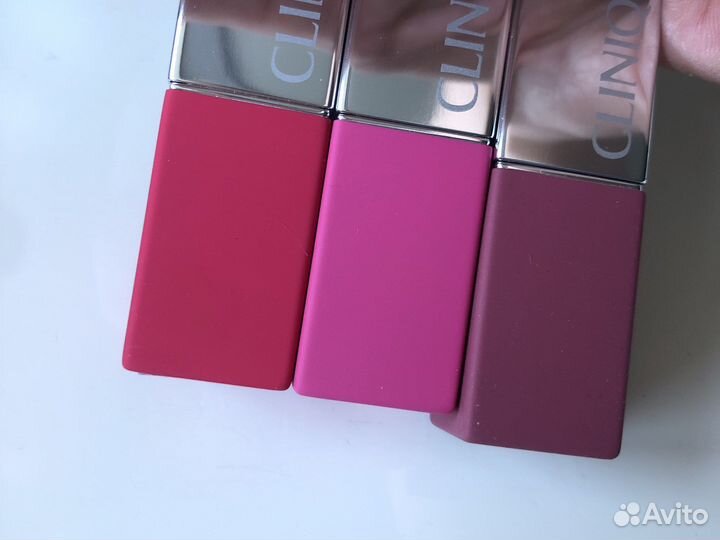 Помада clinique