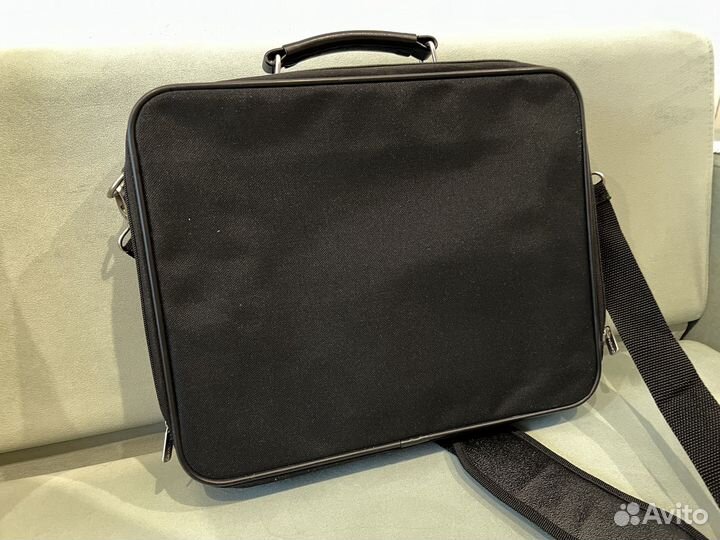 Сумка для ноутбука (до 15.6) Continent C115 черная