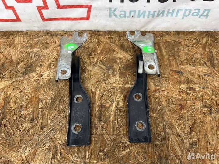 Петля капота Volkswagen Polo седан CFN cfna 2015