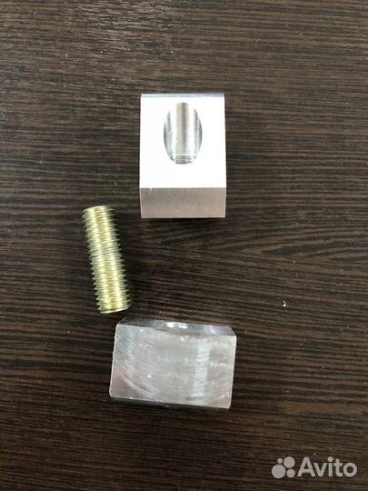 Кулачок прижимной tapco