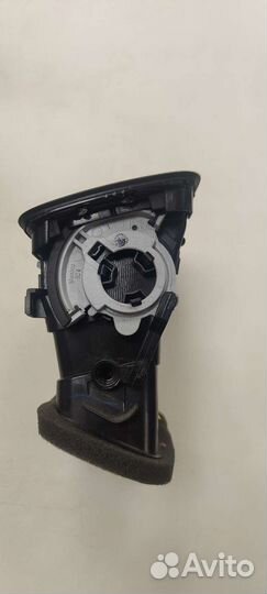 Дефлектор обдува Volkswagen 5c6819704b