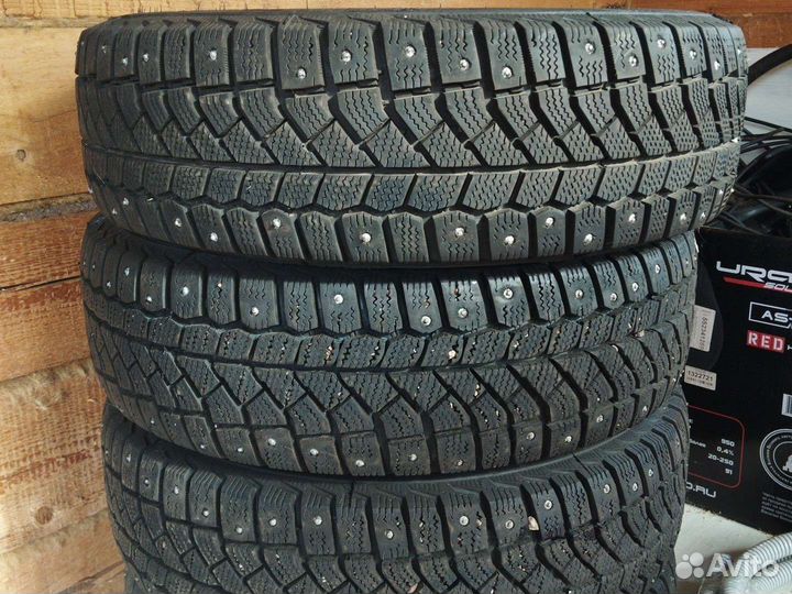 Viatti Brina Nordico V-522 175/65 R14 82T