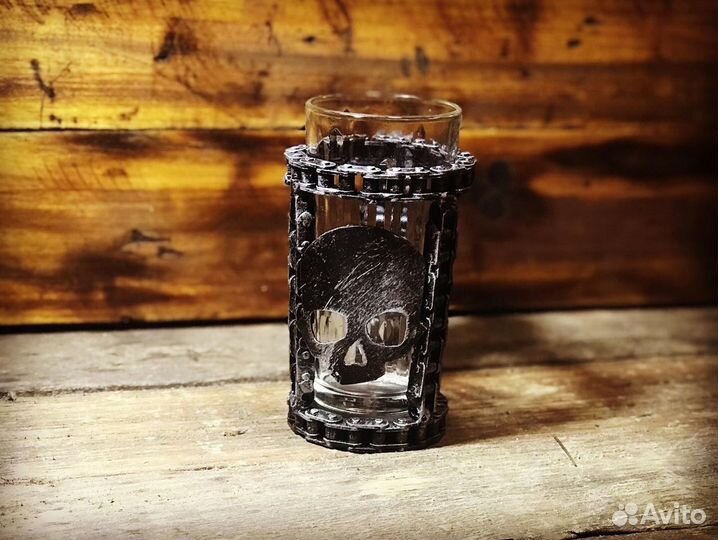 Брутальный подстаканник