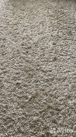 Ковер 200 на 300 см