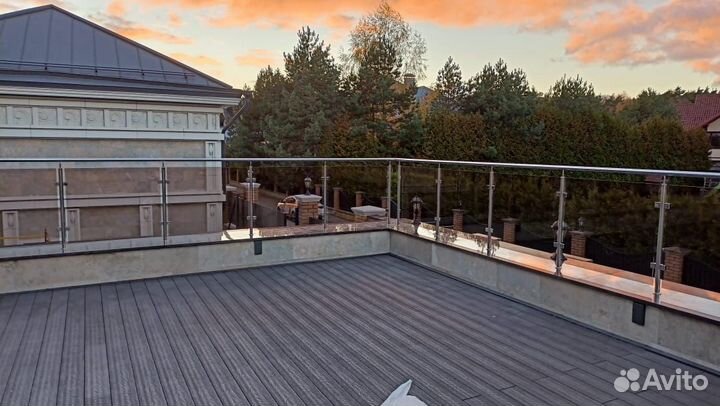 Стеклянные ограждения балконов и террас