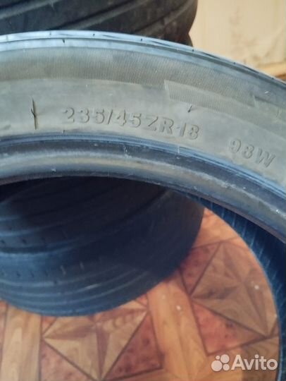 Firemax FM601 235/45 R18
