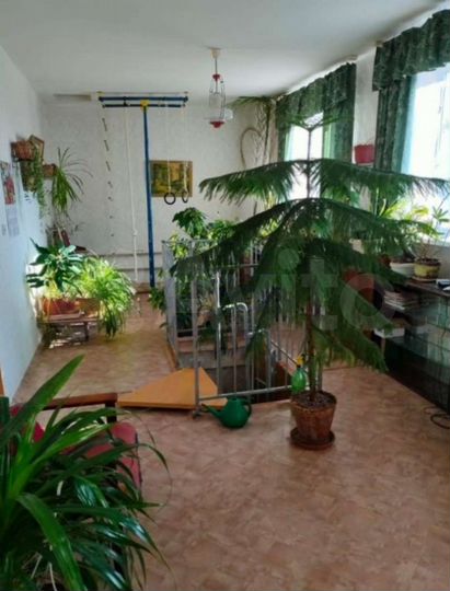 Коттедж 256 м² на участке 4,2 сот.