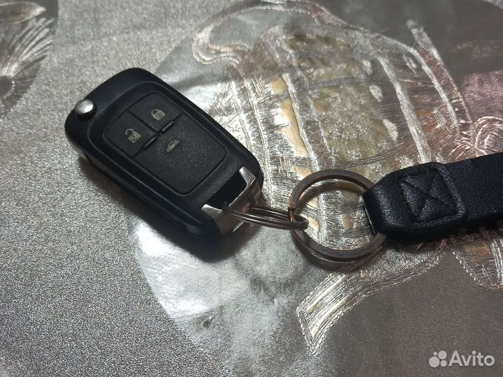 Ключ шевроле