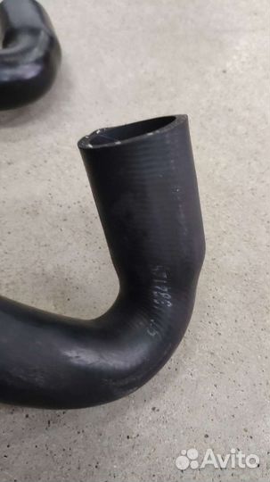 Патрубок радиатора Ford Focus II 2004-2011