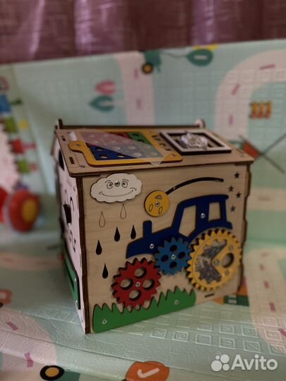 Бизидомик со светом