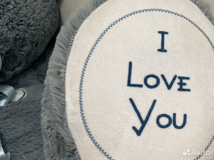 Плюшевый медведь