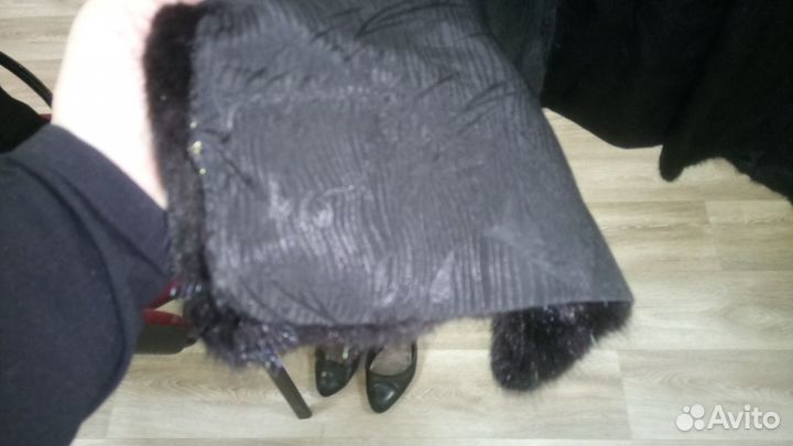 Шуба норковая 46 48 черная с капюшоном