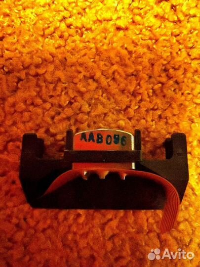 Головка магнитная для кассетного магнитофона