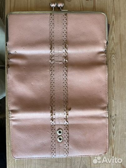 Кошелек parfois отдам бесплатно